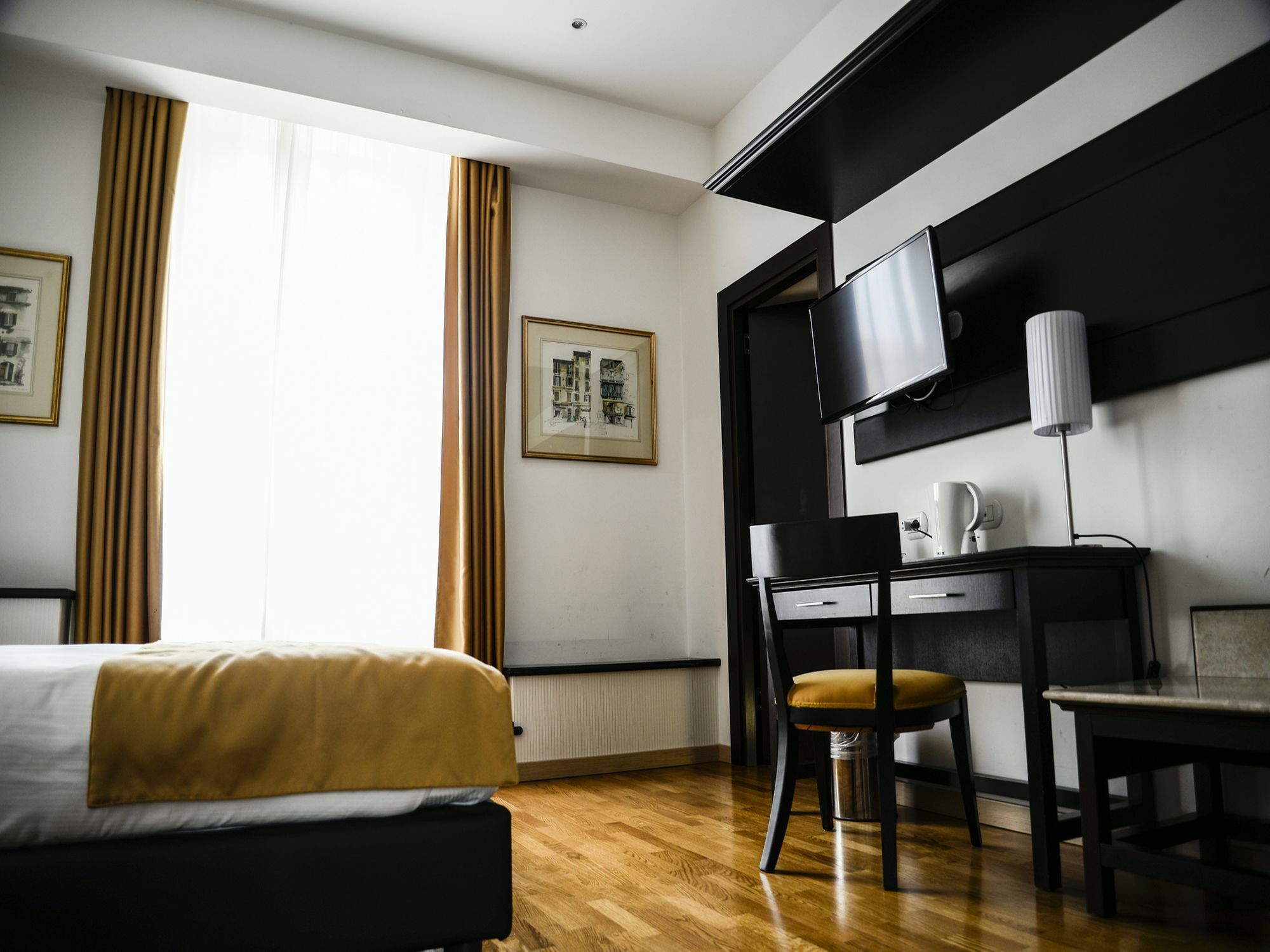 At Forty-One Roma Ngoại thất bức ảnh